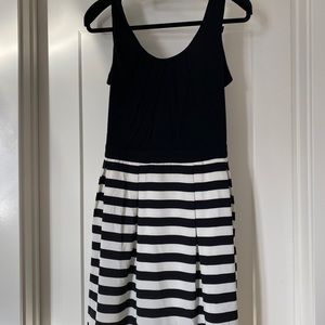 Forever 21 black and white dress 2X